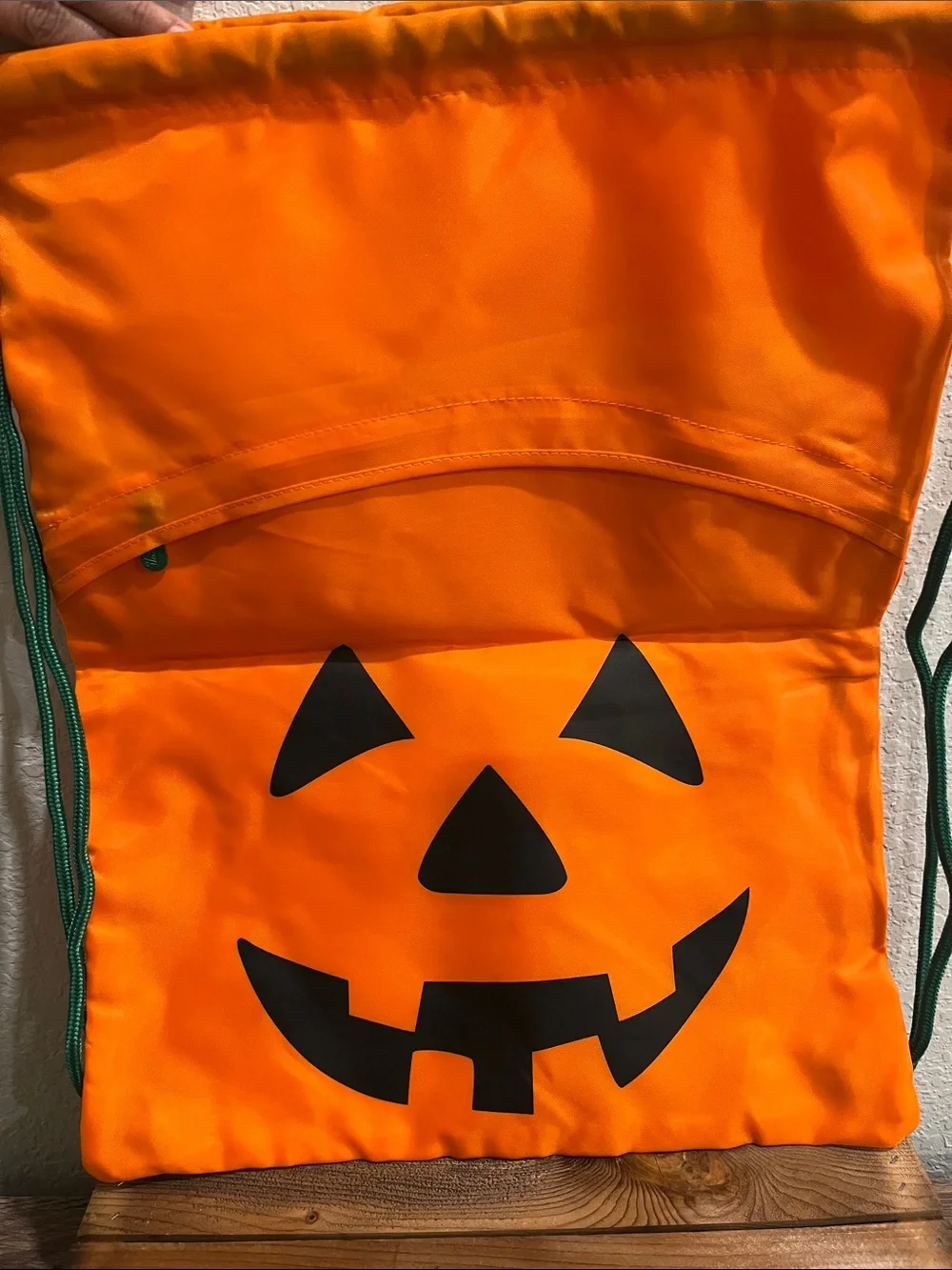 Thirty-one Cinch Sac Orange Pumpkin Face Drawstring Backpack